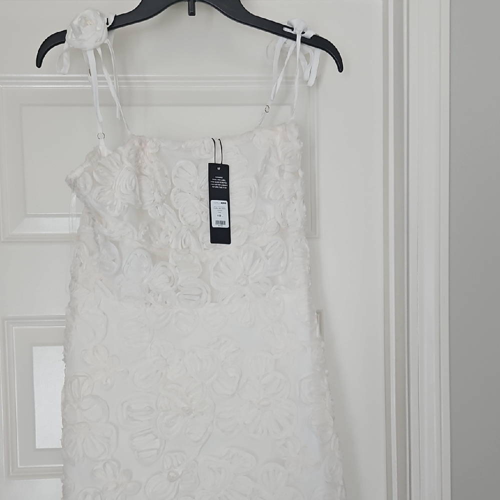 Fashion Nova White Floral Midi Dress